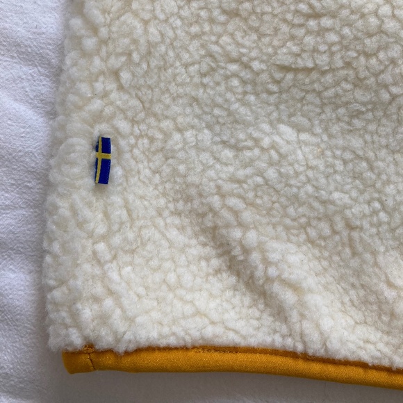 Fjallraven Cream Jacket with Orange Accents - Picture 7 of 13